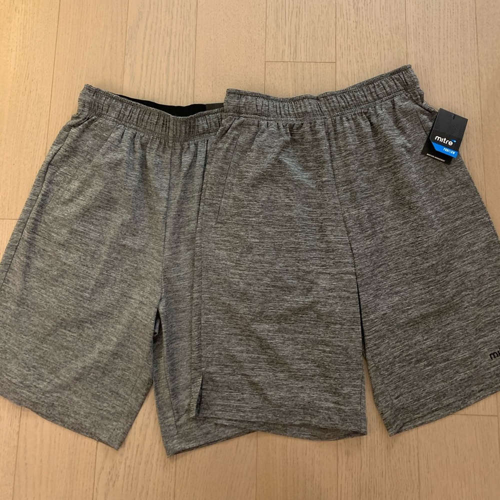 Shorts - Picture 4 of 4